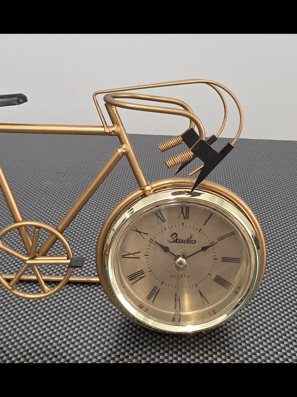 Wrought Iron Gold Bicycle Design Quartz Desk Alarm Clock - Studio